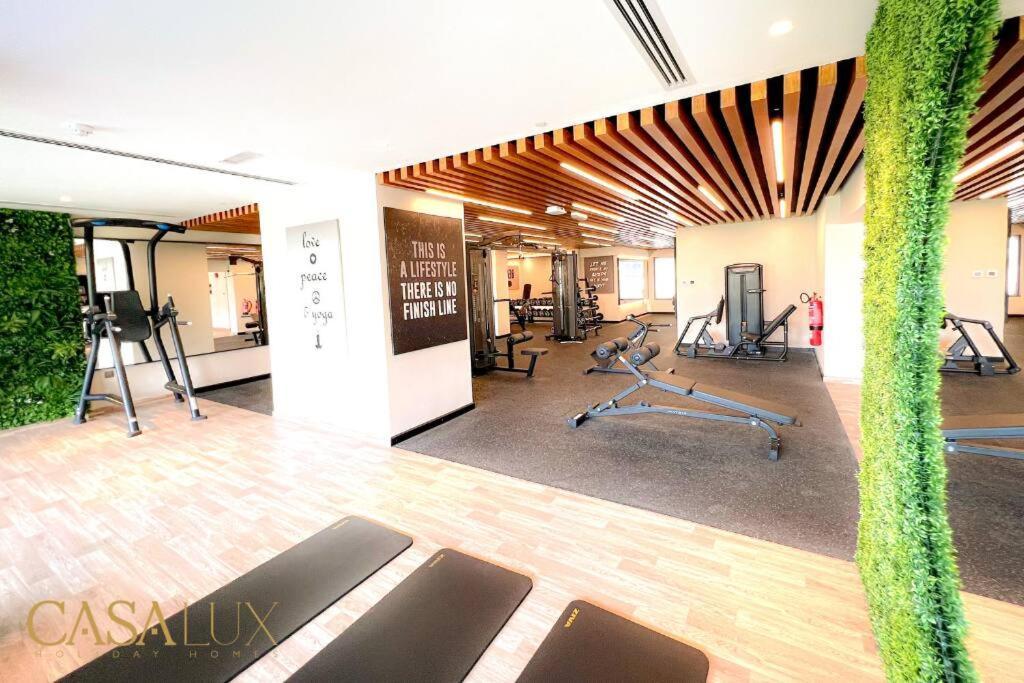 דובאי Lovely Big Studio W/ Burj Khalifa View In Downtown מראה חיצוני תמונה